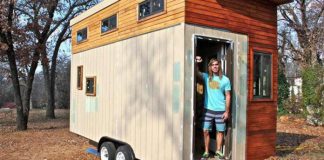 Er baute ein 14 m² Haus um mietfrei zu wohnen. Schau mal hinein…man vergisst sofort wie klein es eigentlich ist.